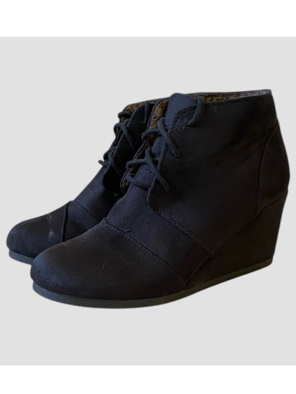 CityClassified Rex-S Wedge Heel Ankle Bootie Women's Size S Black Lace-Up Casual
